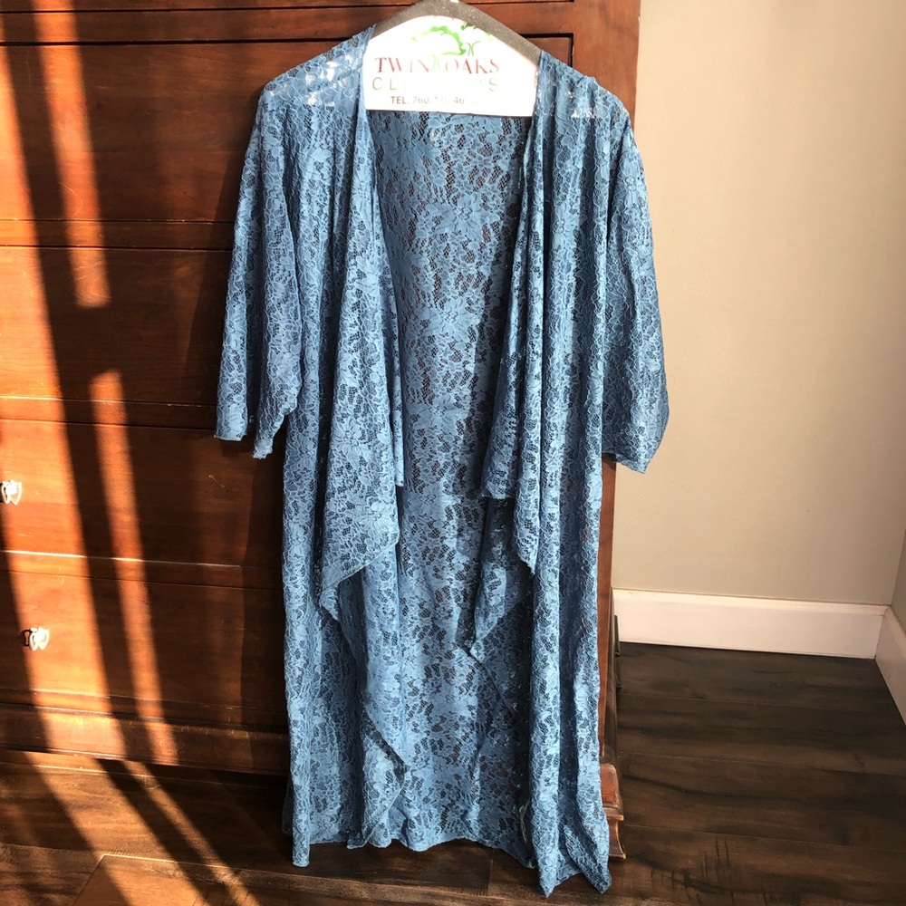Lularoe lace Shirley